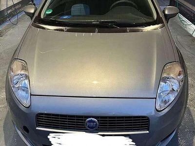 Gebraucht Fiat Grande Punto 65 PS (47 kW) 2007 Silber Kleinwagen
