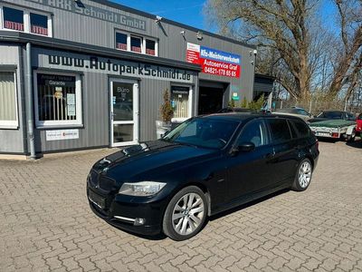 Gebraucht BMW 320 Comfort Edition 163 PS (119 kW) 2012 Schwarz Kombi