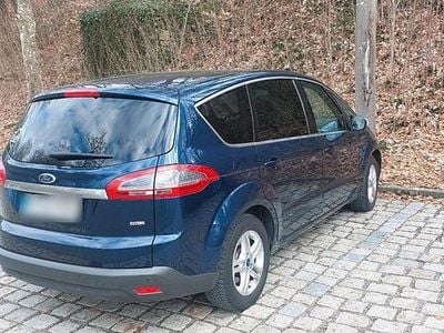 Gebraucht Ford S-MAX Titanium 140 PS (102 kW) 2011 Blau Van / Kleinbus