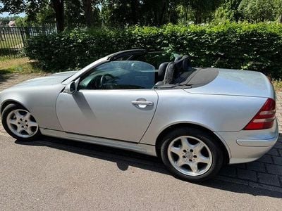 Mercedes SLK200