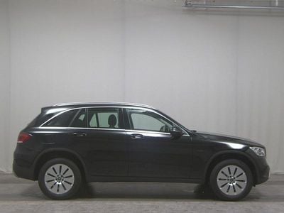 Mercedes GLC300e