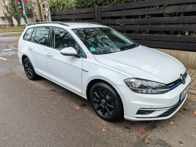 Gebraucht VW Golf VII Comfortline 110 PS (80 kW) 2017 Weiß Kombi