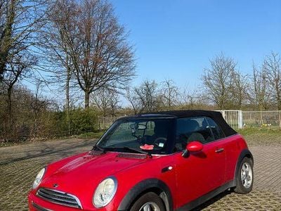 Second-hand Mini One Cabriolet 90 CP (66 kW) 2008 Roșu Cabrio