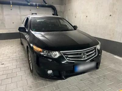 Gebraucht Honda Accord 140 PS (102 kW) 2009 Schwarz Limousine