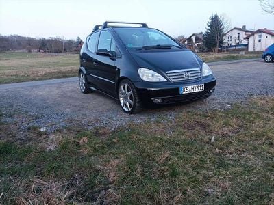 Second-hand Mercedes A210 140 CP (102 kW) 2004 Negru Hatchback