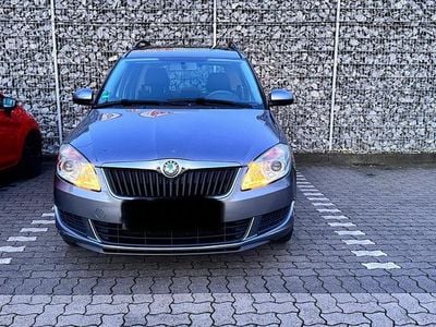 Gebraucht Skoda Roomster Ambition 102 PS (75 kW) 2012 Grau Van / Kleinbus