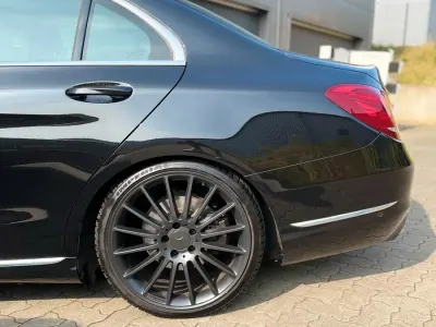 Gebraucht Mercedes C180 Avantgarde 156 PS (114 kW) 2015 Schwarz Limousine