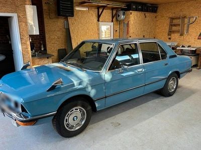 Gebraucht BMW 518 90 PS (66 kW) 1975 Blau Limousine