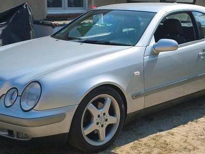 Mercedes CLK320