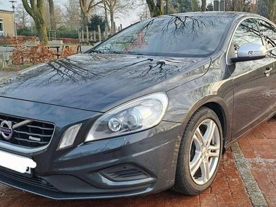 Gebraucht 2013 Volvo S60 R-Design Limousine | 15.500 € (Etwas zu teuer)