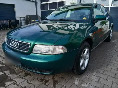 Gebraucht Audi A4 101 PS (74 kW) 1996 Grün Limousine