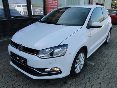 Usata VW Polo LOUNGE 75 CV (55 kW) 2015 Bianco Utilitaria