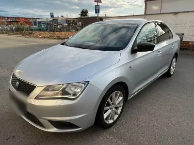 Gebraucht Seat Toledo Ecomotive 105 PS (77 kW) 2013 Silber Kleinwagen