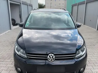 Gebraucht VW Touran 105 PS (77 kW) 2013 Schwarz Van / Kleinbus