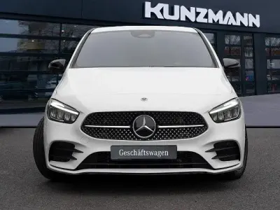 Gebraucht Mercedes B180 AMG 136 PS (100 kW) 2026 Polarweiss Van / Kleinbus