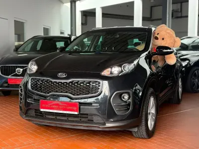 Gebraucht Kia Sportage Attract 132 PS (97 kW) 2018 Schwarz SUV