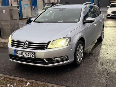 Silber Gebraucht 2011 VW Passat Kombi | 8.699 € (Fairer Preis)