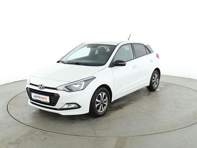 Gebraucht Hyundai i20 Passion 2018 Weiß Limousine