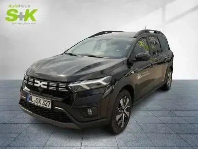 Gebraucht Dacia Jogger Expression 141 PS (103 kW) 2025 Schwarz Van / Kleinbus
