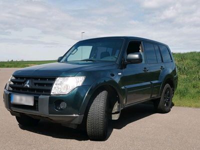 gebraucht Mitsubishi Pajero 4 WD Diesel 200 PS