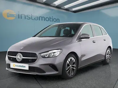 Gebraucht Mercedes B200 150 PS (110 kW) 2025 Grau Kleinwagen
