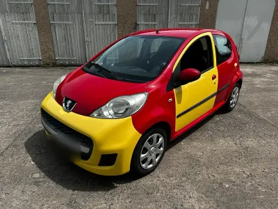 Gebraucht Peugeot 107 68 PS (50 kW) 2010 Andere farben Kleinwagen