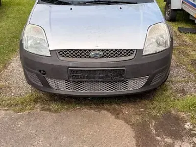 Gebraucht Ford Fiesta 60 PS (44 kW) 2005 Grau Kleinwagen
