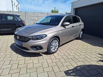 Second-hand Fiat Tipo Lounge 120 CP (88 kW) 2017 Maro Hatchback