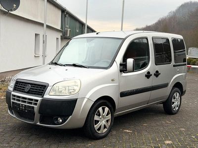 Gebraucht Fiat Doblò 105 PS (77 kW) 2007 Silber Van / Kleinbus