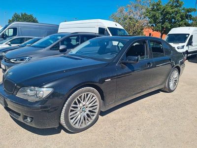 BMW 730