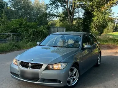 Gebraucht BMW 320 143 PS (105 kW) 2008 Limousine