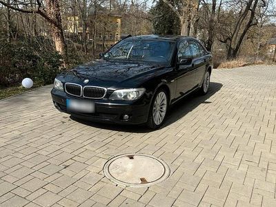 Second-hand BMW 730 Shadowline 231 CP (169 kW) 2008 Negru Berlinǎ