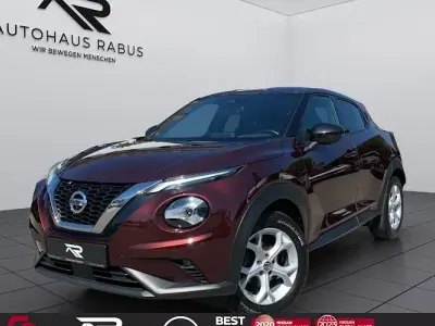 Gebraucht Nissan Juke N-Connecta 114 PS (83 kW) 2022 Rot SUV