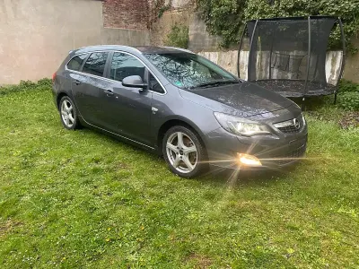 Brugt Opel Astra OPC 165 HK (121 kW) 2011 Grøn Stationcar