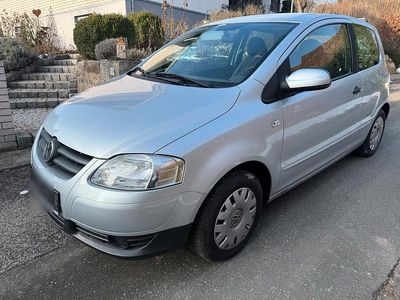 Gebraucht VW Fox Refresh 55 PS (40 kW) 2009 Silber Kleinwagen