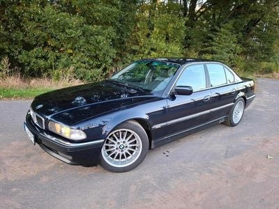 BMW 740