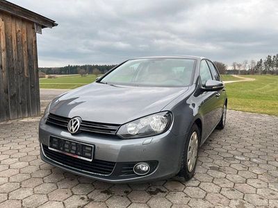 Gebraucht VW Golf VI Highline 122 PS (89 kW) 2009 Grau Kleinwagen