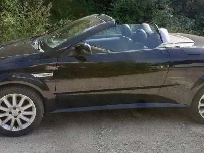 Gebraucht Opel Tigra Enjoy 90 PS (66 kW) 2005 Schwarz Cabrio