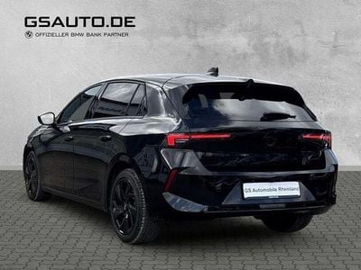 Second-hand Opel Astra 131 CP (96 kW) 2024 Negru Berlinǎ