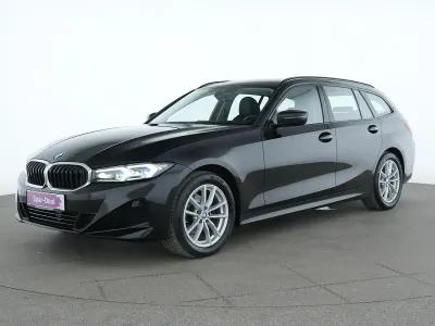 Gebraucht BMW 318 Shadowline 150 PS (110 kW) 2023 Black sapphire Limousine
