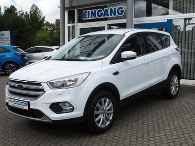 Usado Ford Kuga Trend 120 HP (88 kW) 2019 Branco SUV