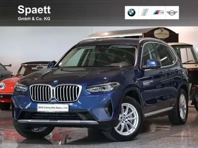 Gebraucht BMW X3 Sport Line 184 PS (135 kW) 2024 Phytonicblau SUV