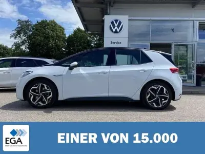 Gebraucht VW ID.3 Pro 150 kW (204 PS) 2023 Weiß metallic Kleinwagen