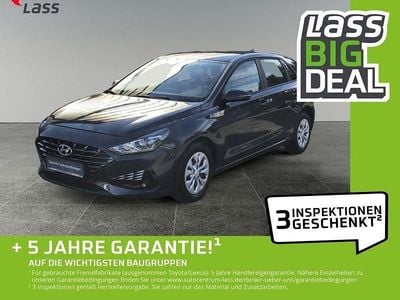 Grau Gebraucht 2024 Hyundai i30 Limousine | 16.580 € (Guter Preis)