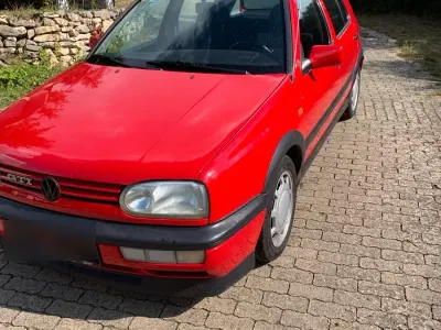 Gebraucht VW Golf III GTI 112 PS (82 kW) 1992 Rot Kleinwagen