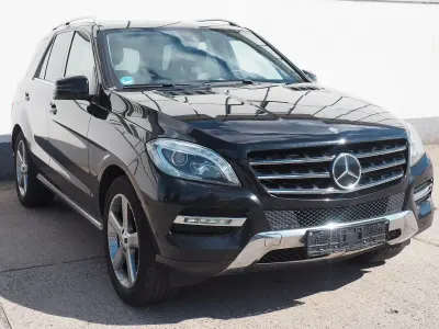 Gebraucht Mercedes ML350 258 PS (189 kW) 2015 Schwarz SUV