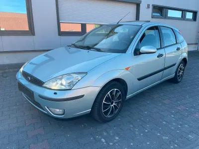 Gebraucht Ford Focus 131 PS (96 kW) 2003 Beige Kleinwagen