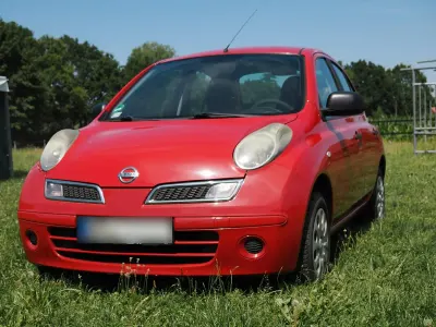 Gebraucht Nissan Micra 65 PS (47 kW) 2010 Rot Kleinwagen