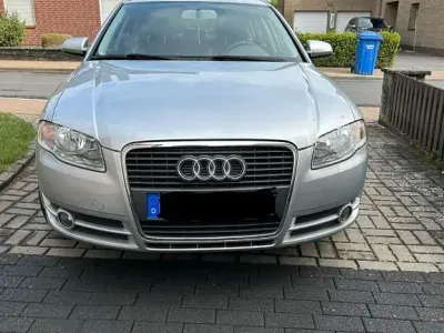 Gebraucht Audi A4 S-Line 131 PS (96 kW) 2004 Grau Limousine