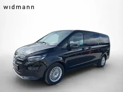 Gebraucht Mercedes EQV300 150 kW (204 PS) 2025 Schwarz Van / Kleinbus